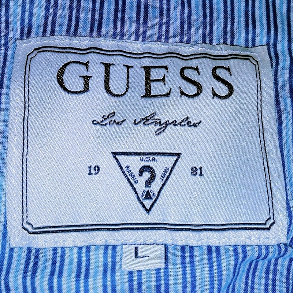 GUESS Blue Floral Print Button Down Shirt - Picture 2 of 5